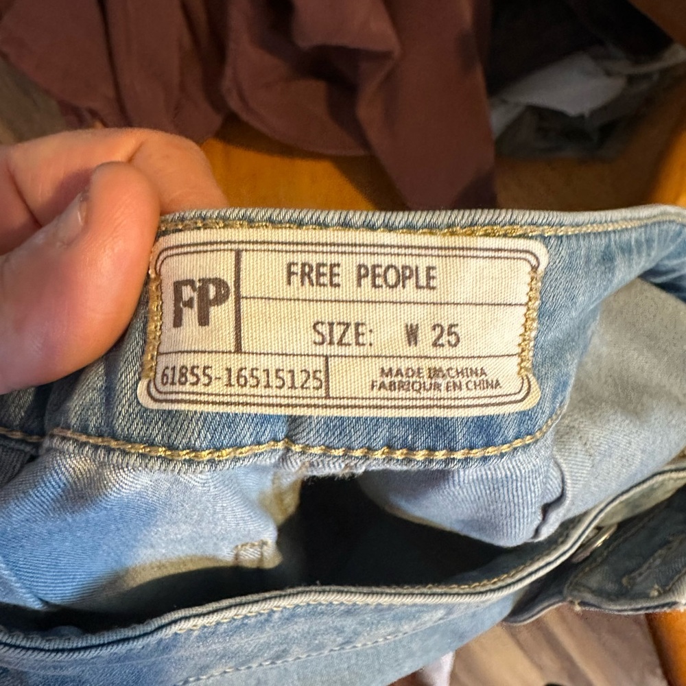 FREE PEOPLE Just Float On Super Flare Bell Bottom Jeans-Blue Rinse-Size 25 (1) - Picture 15 of 16